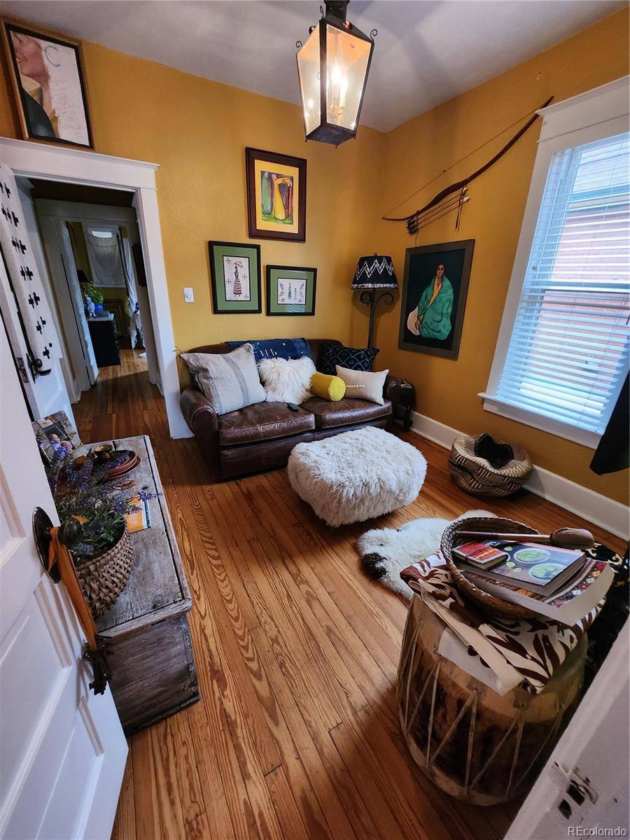 MLS Image #19 for 1661 s lincoln street,denver, Colorado