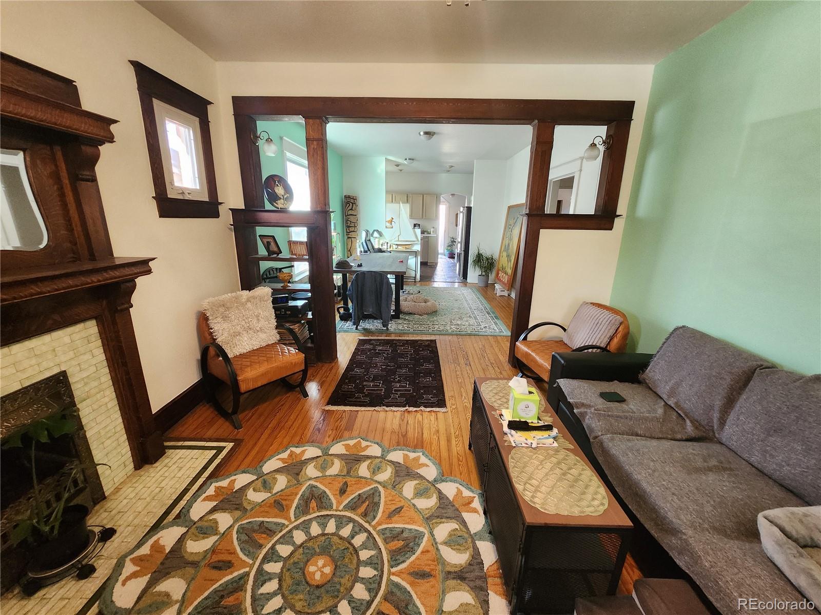 MLS Image #3 for 1661 s lincoln street,denver, Colorado