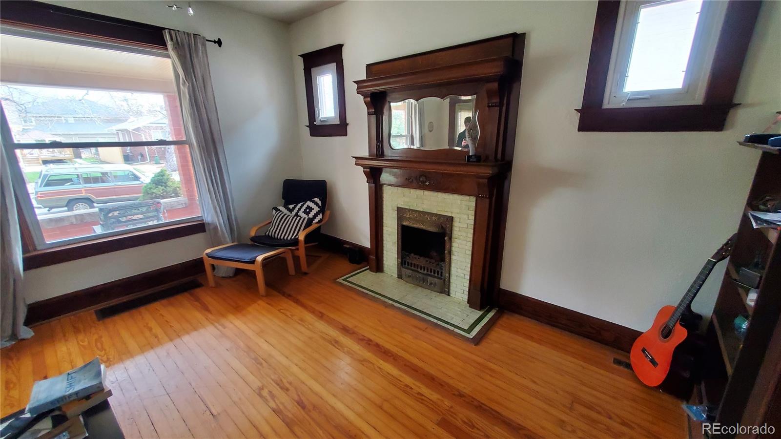 MLS Image #4 for 1661 s lincoln street,denver, Colorado