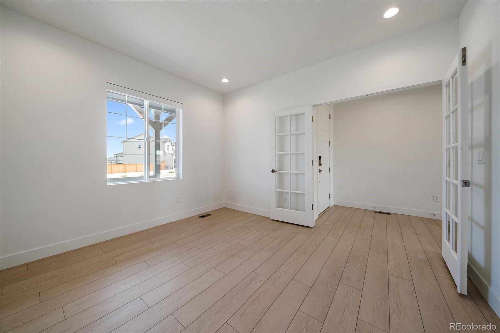 MLS Image #4 for 11741  magnolia street,thornton, Colorado