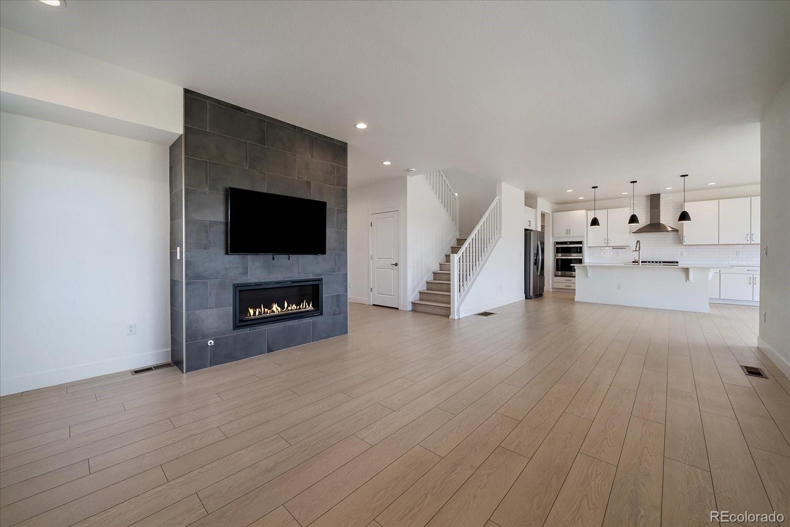 MLS Image #8 for 11741  magnolia street,thornton, Colorado
