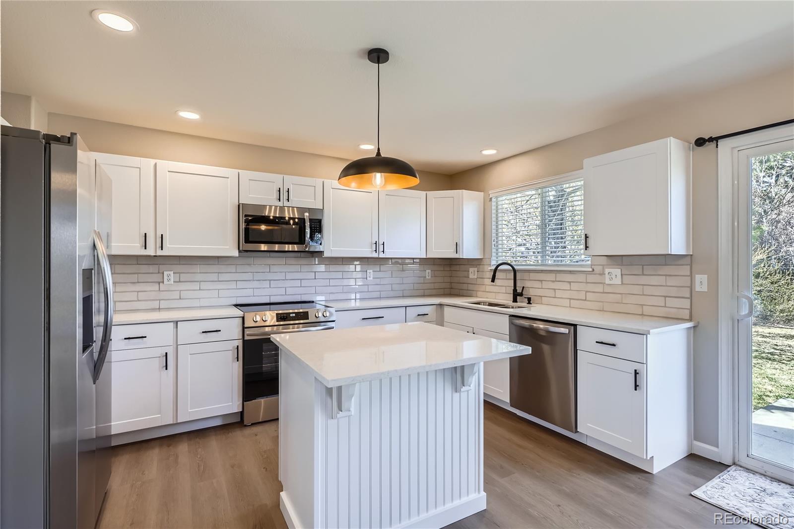 CMA Image for 137 s bedford avenue,Castle Rock, Colorado