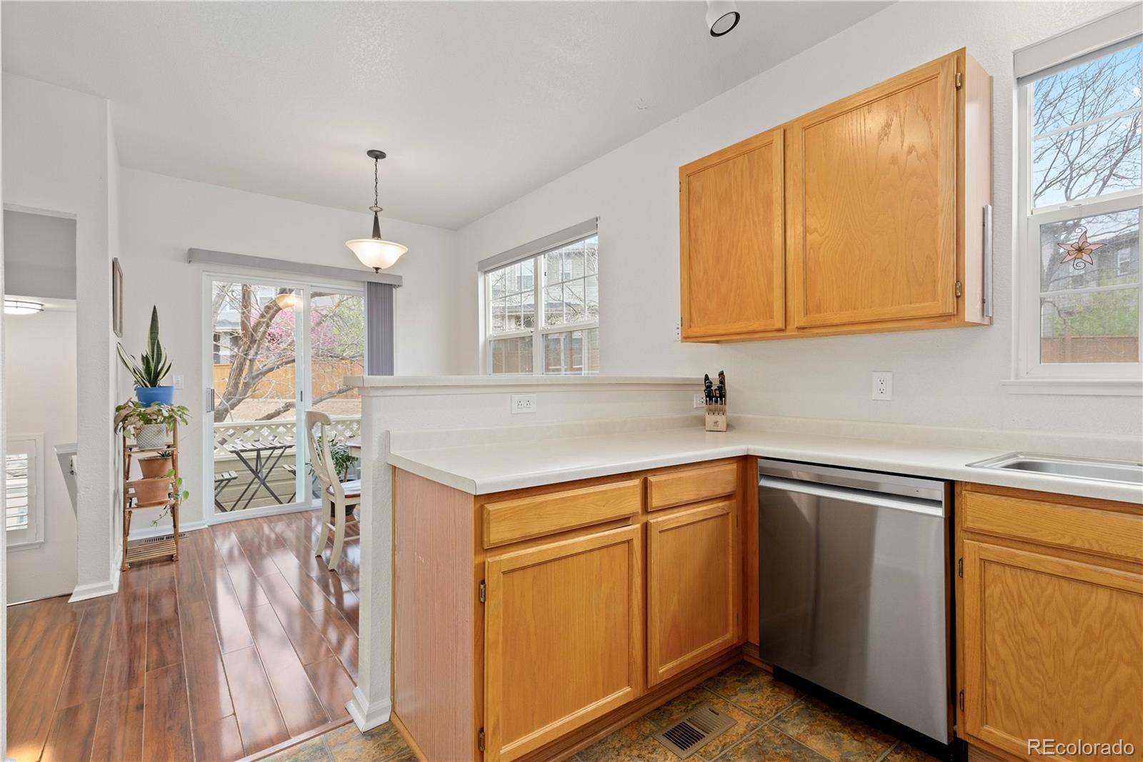 MLS Image #16 for 326 w jamison place,littleton, Colorado