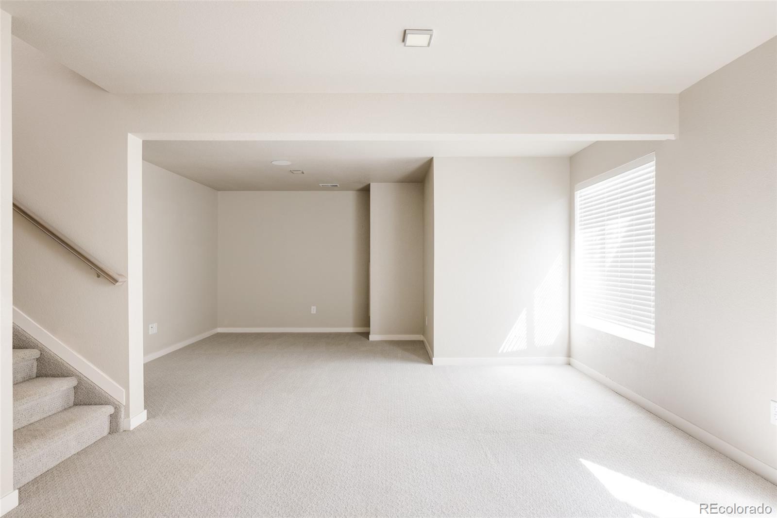 MLS Image #22 for 9091 e 61st avenue,denver, Colorado