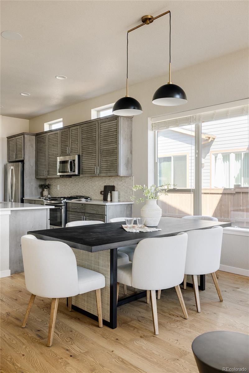 MLS Image #5 for 9091 e 61st avenue,denver, Colorado