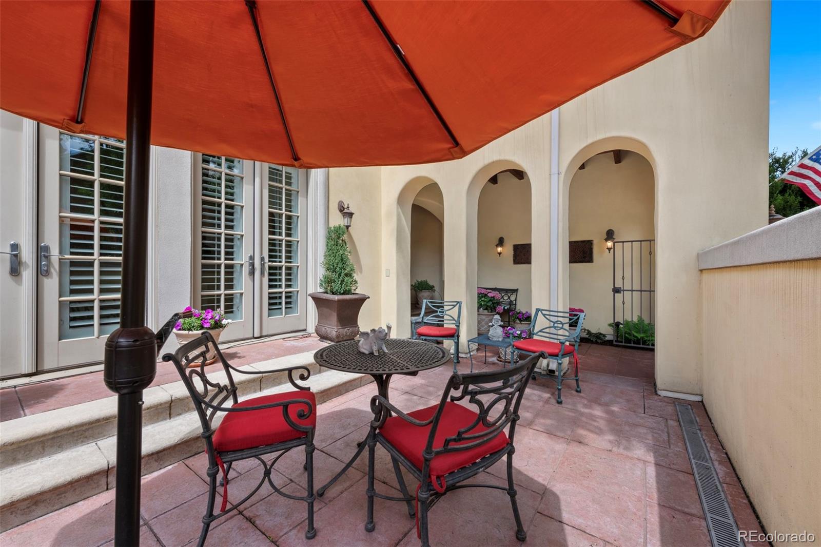 MLS Image #3 for 100 s university boulevard,denver, Colorado