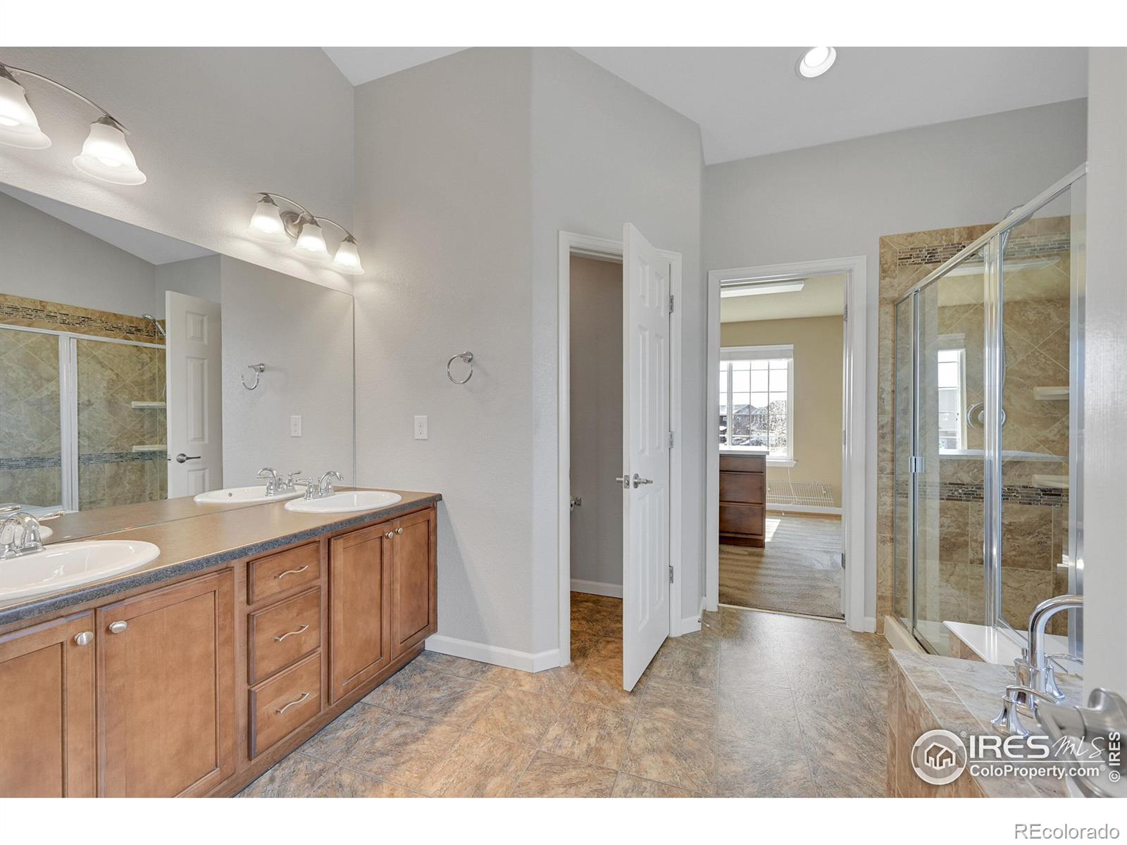 MLS Image #22 for 2801  muscovey court,johnstown, Colorado