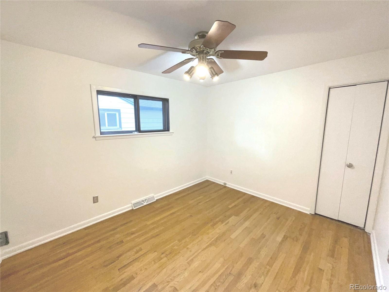MLS Image #18 for 2900 s downing street,englewood, Colorado