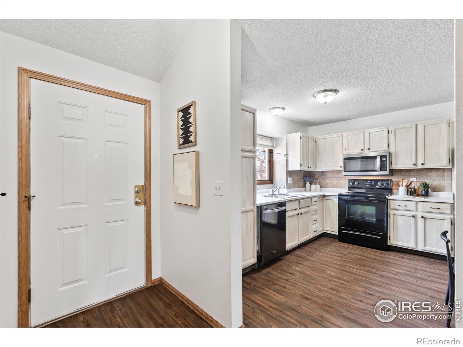MLS Image #6 for 438 e 42nd street,loveland, Colorado
