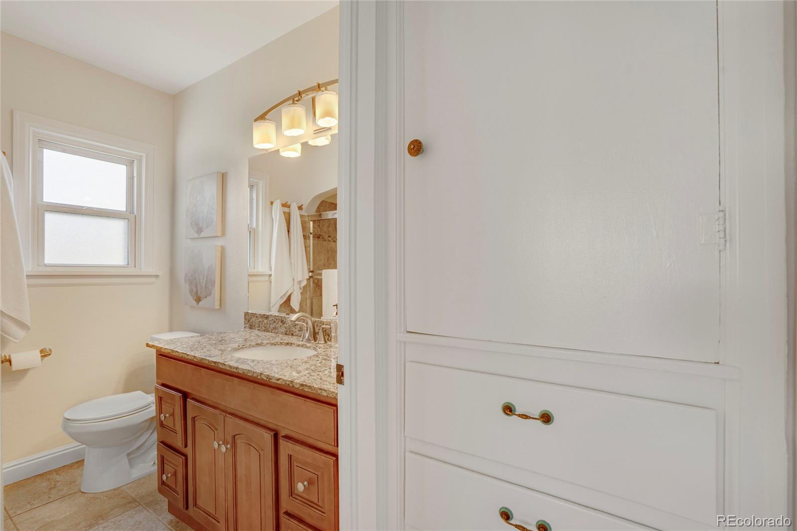 MLS Image #16 for 2590 s williams street,denver, Colorado