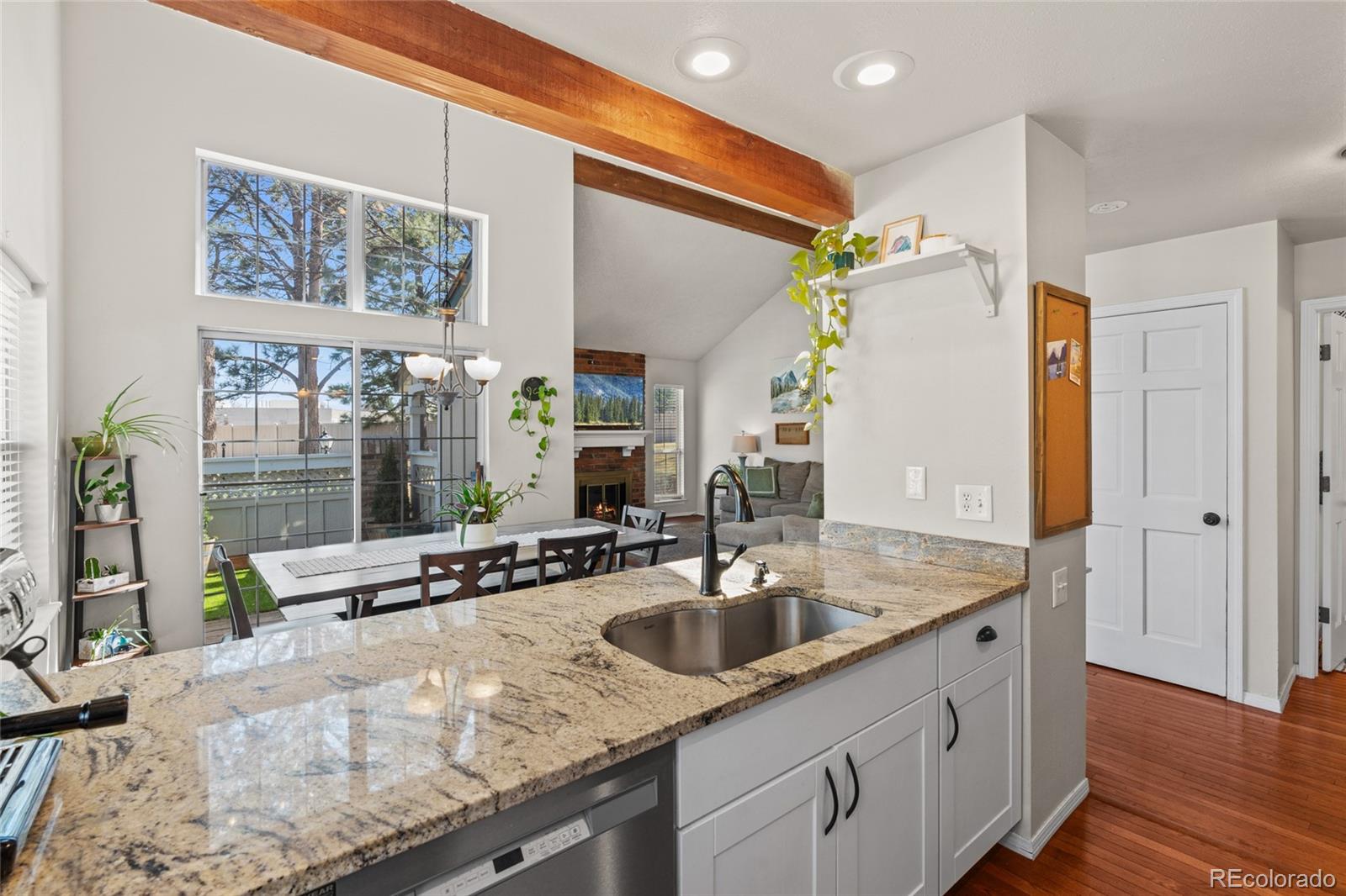 MLS Image #16 for 949 s evanston circle,aurora, Colorado