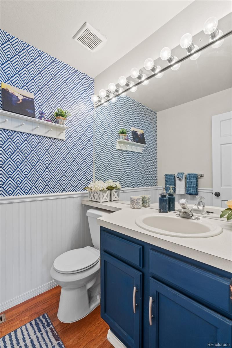 MLS Image #17 for 949 s evanston circle,aurora, Colorado