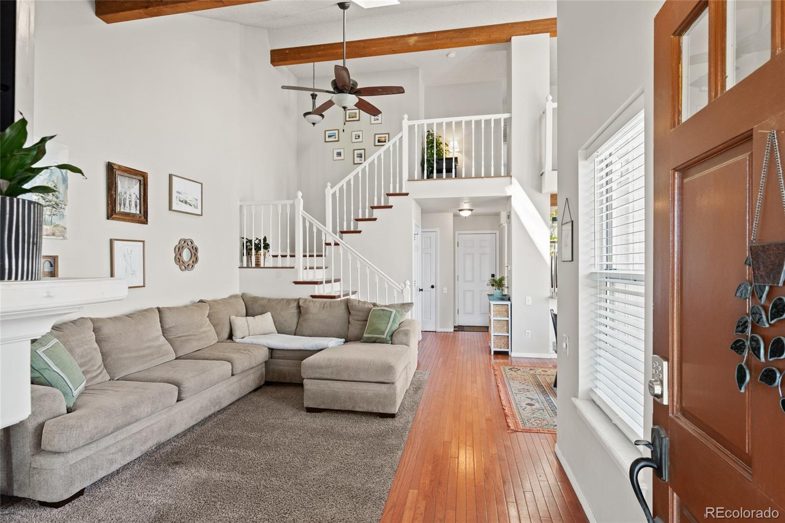 MLS Image #2 for 949 s evanston circle,aurora, Colorado