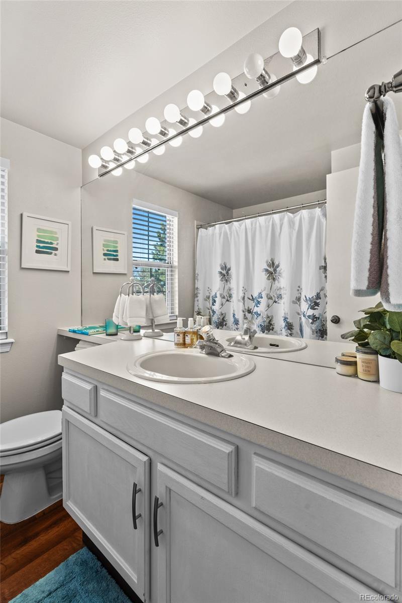 MLS Image #23 for 949 s evanston circle,aurora, Colorado
