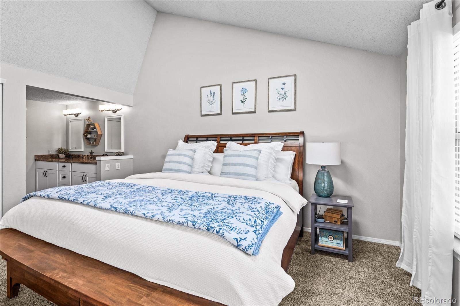 MLS Image #27 for 949 s evanston circle,aurora, Colorado