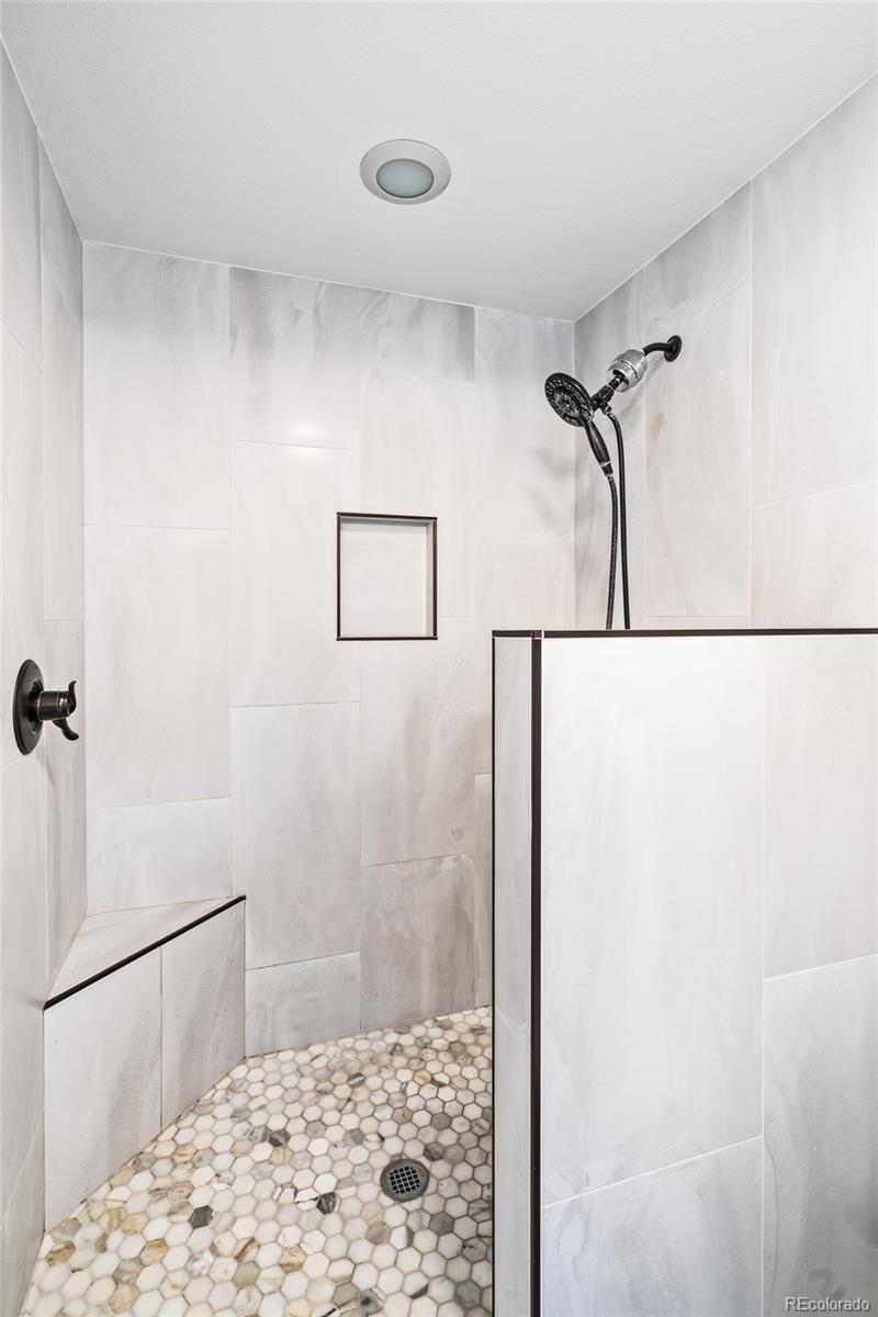 MLS Image #30 for 949 s evanston circle,aurora, Colorado