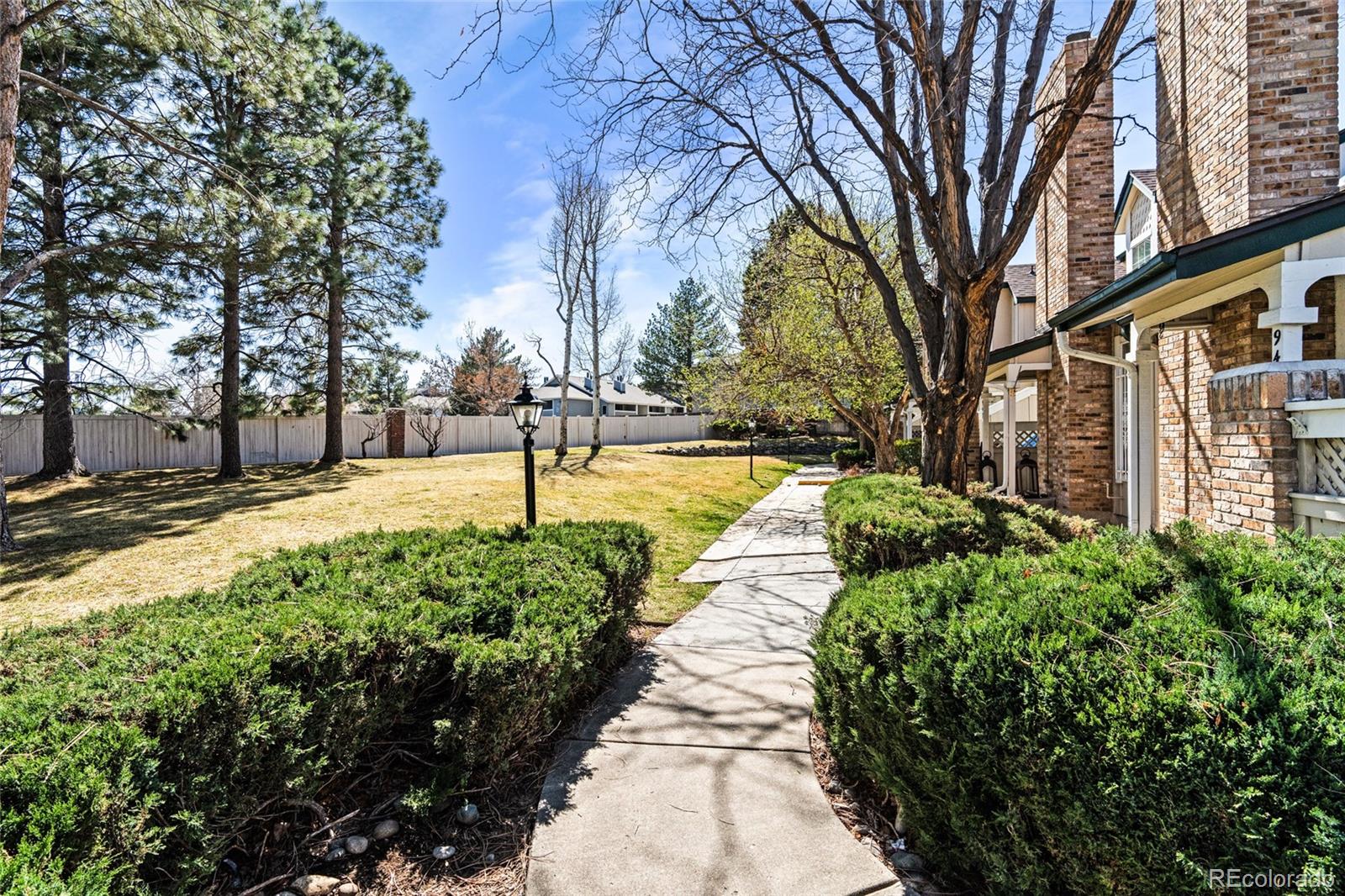 MLS Image #36 for 949 s evanston circle,aurora, Colorado