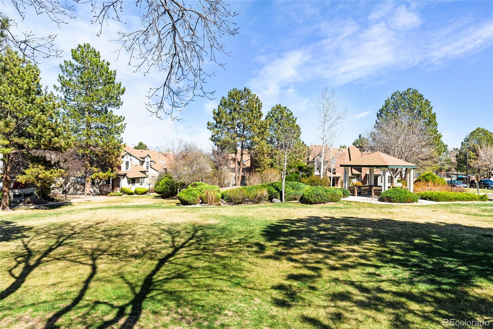 MLS Image #39 for 949 s evanston circle,aurora, Colorado