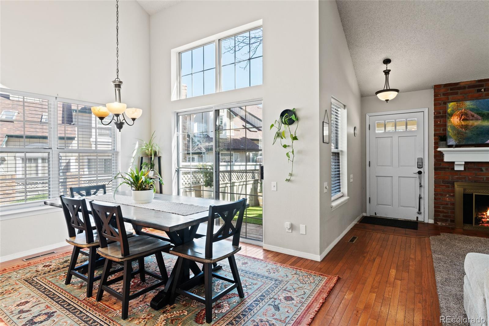 MLS Image #9 for 949 s evanston circle,aurora, Colorado