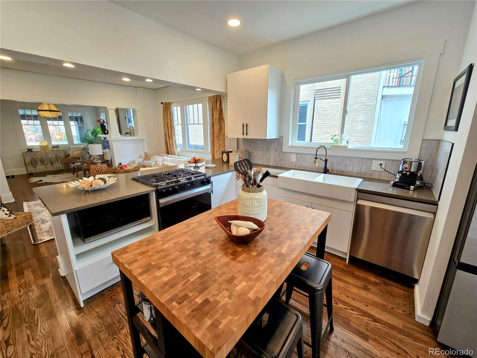 MLS Image #16 for 2725 n gaylord street,denver, Colorado
