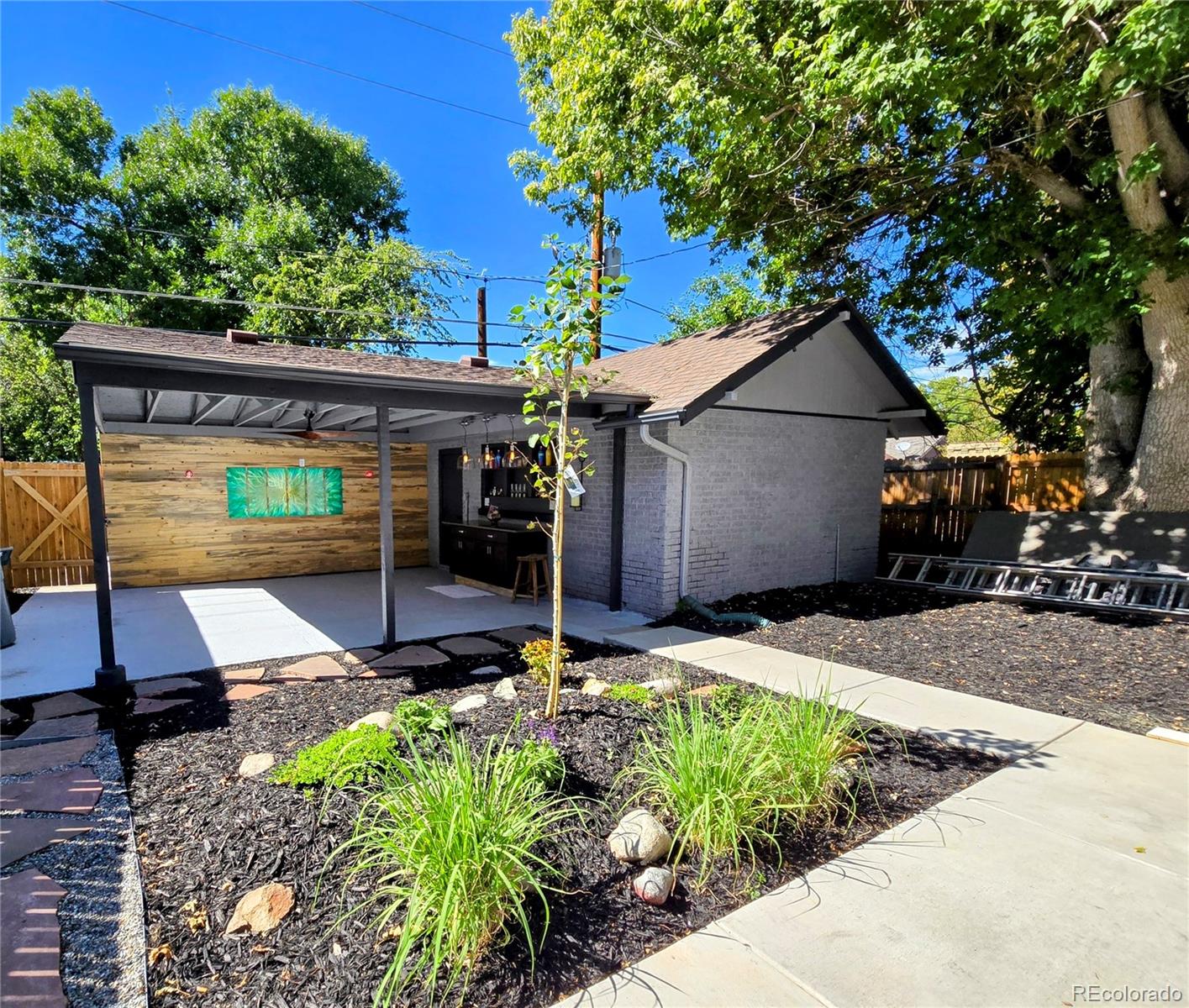 MLS Image #5 for 2725 n gaylord street,denver, Colorado
