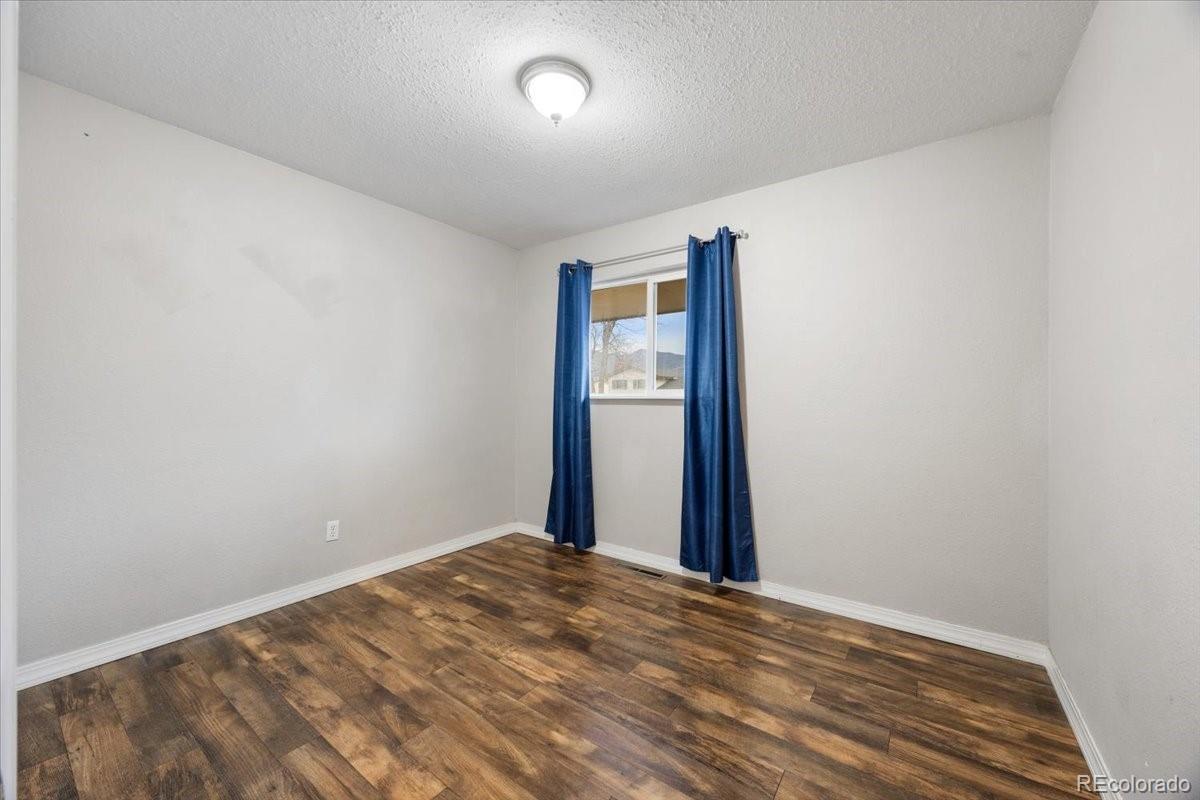 MLS Image #12 for 2121  carmel drive,colorado springs, Colorado