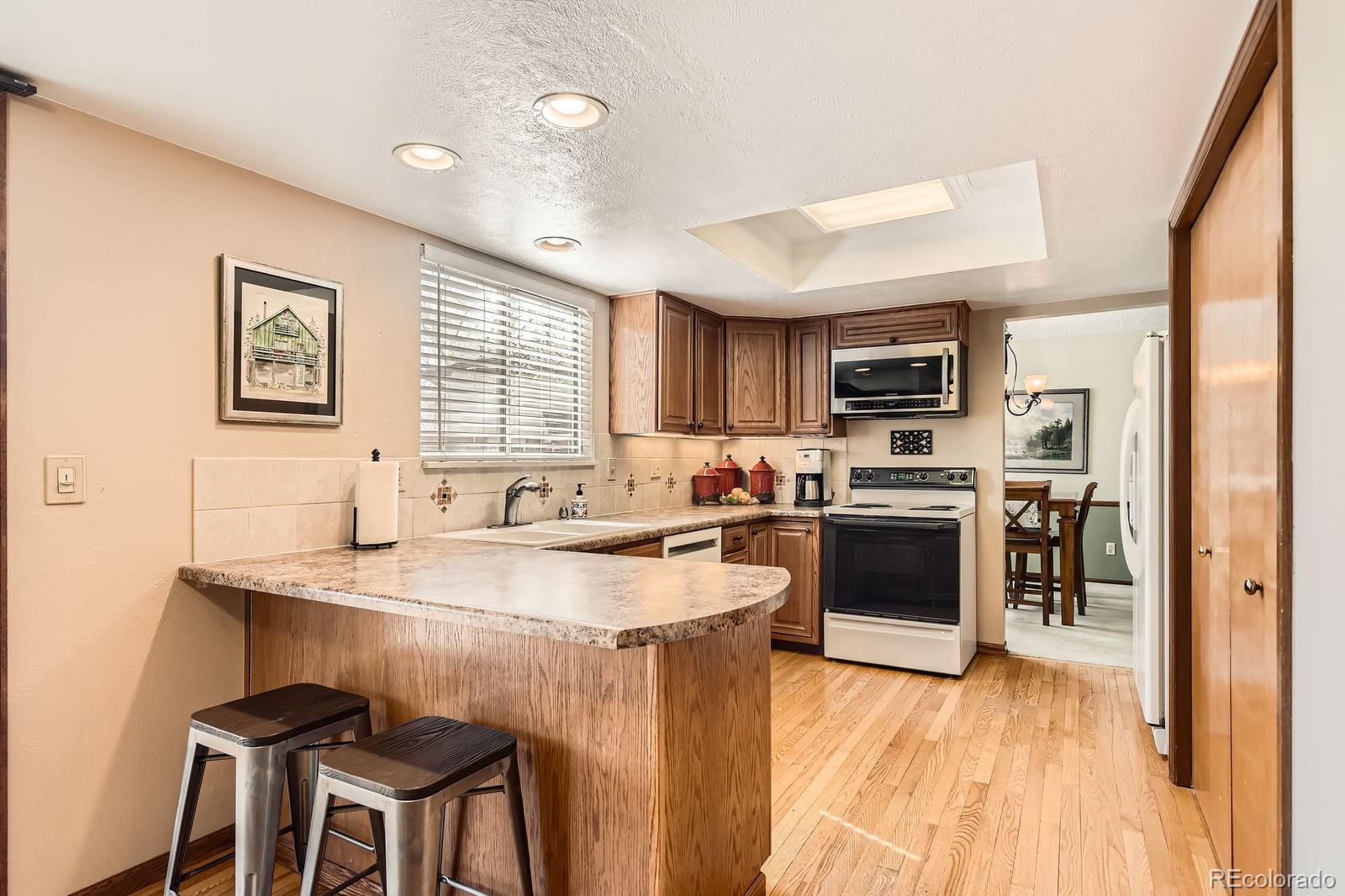 MLS Image #5 for 7926 s corona court,centennial, Colorado