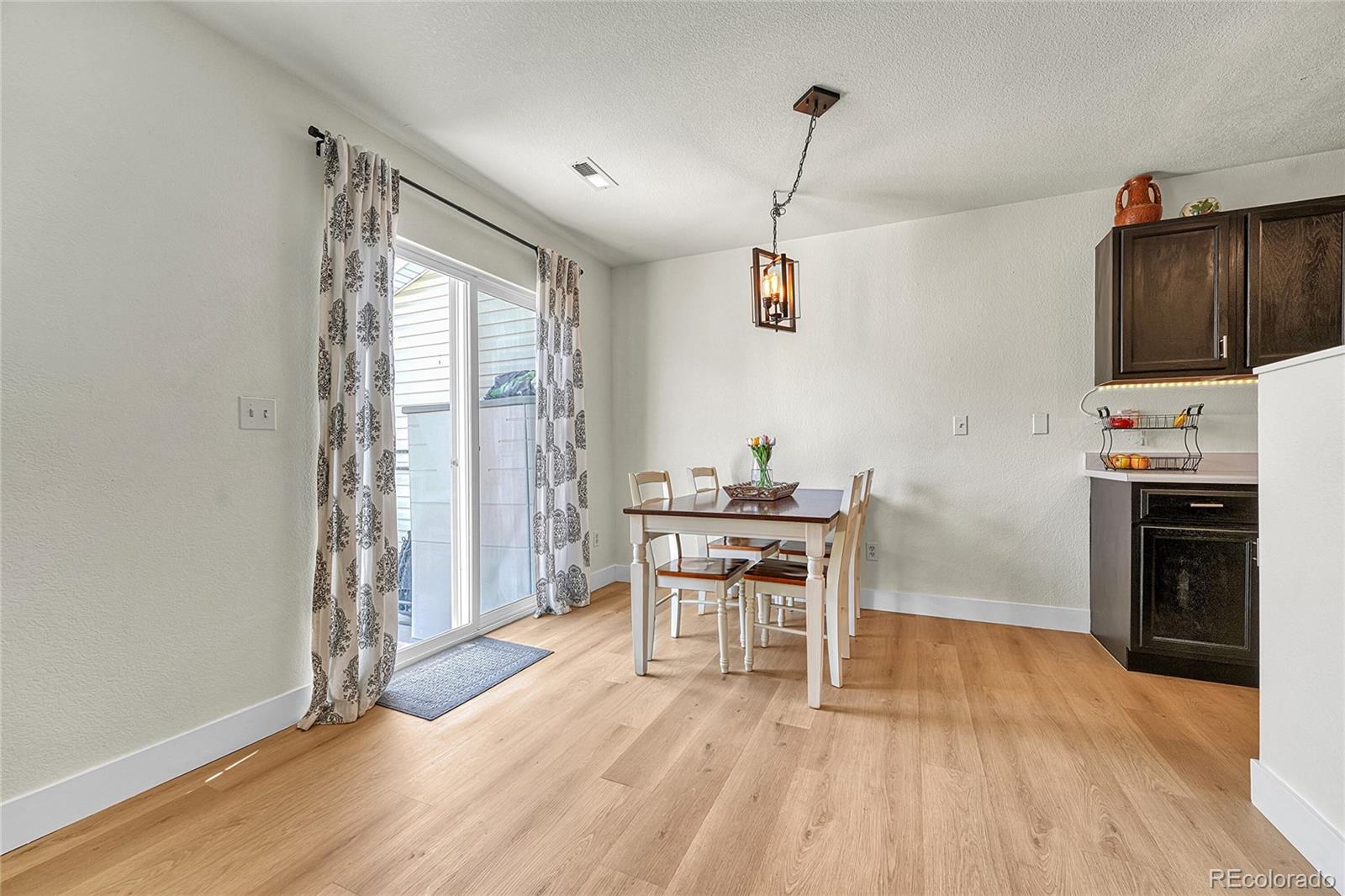 MLS Image #7 for 7946 s kittredge street,englewood, Colorado