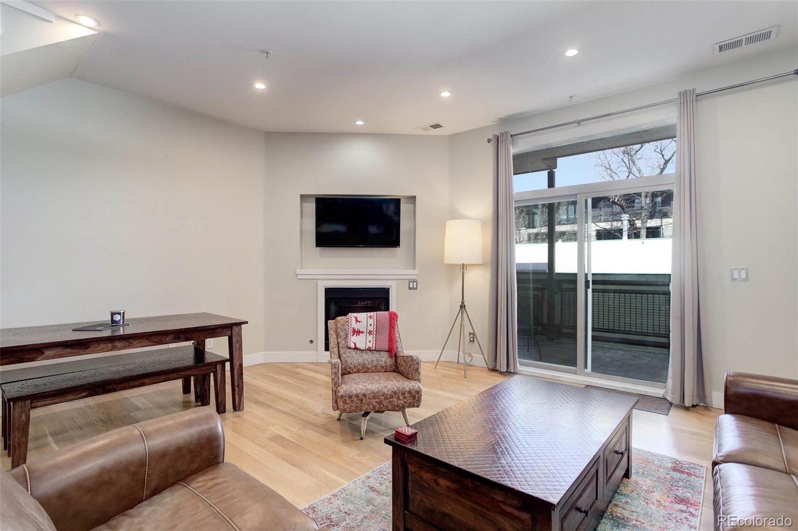 MLS Image #14 for 3040  zuni street,denver, Colorado