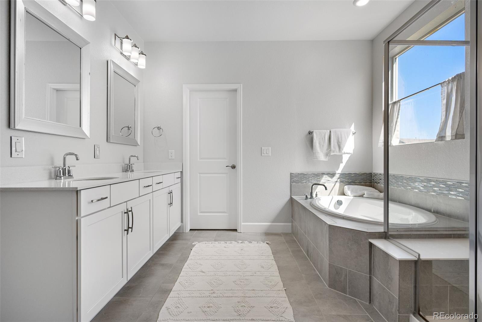 MLS Image #28 for 8497  estes park avenue,littleton, Colorado