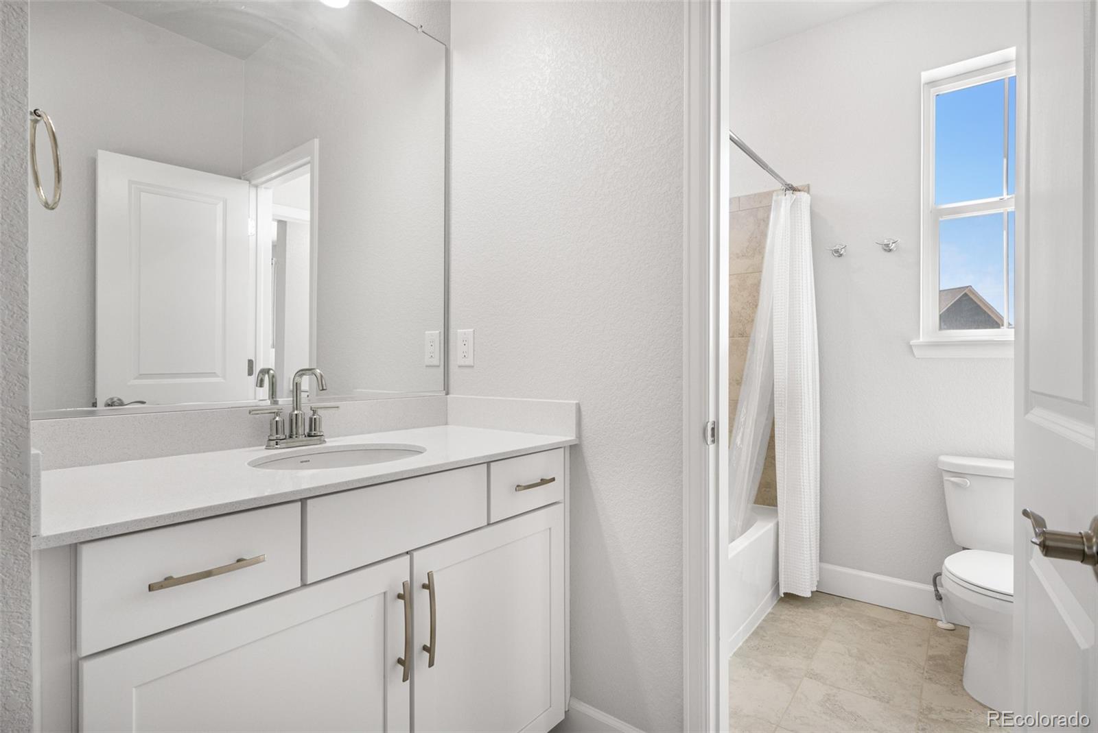 MLS Image #33 for 8497  estes park avenue,littleton, Colorado