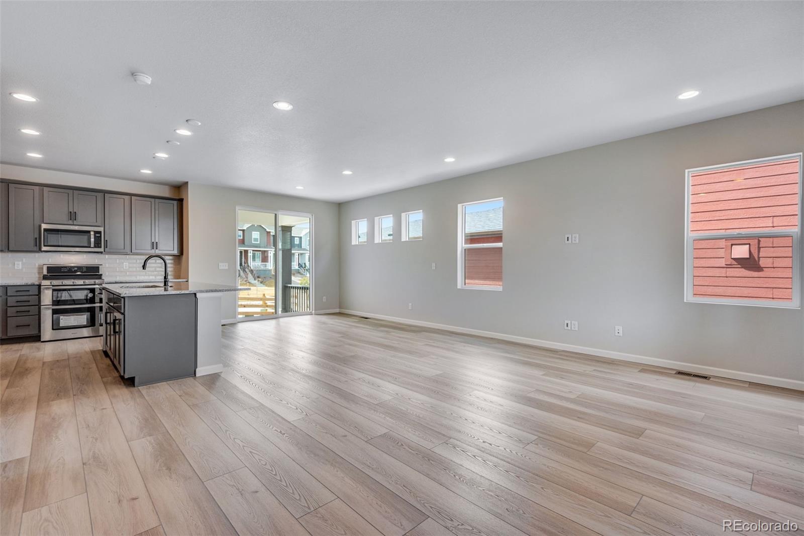 MLS Image #17 for 17824 e 107th place,commerce city, Colorado