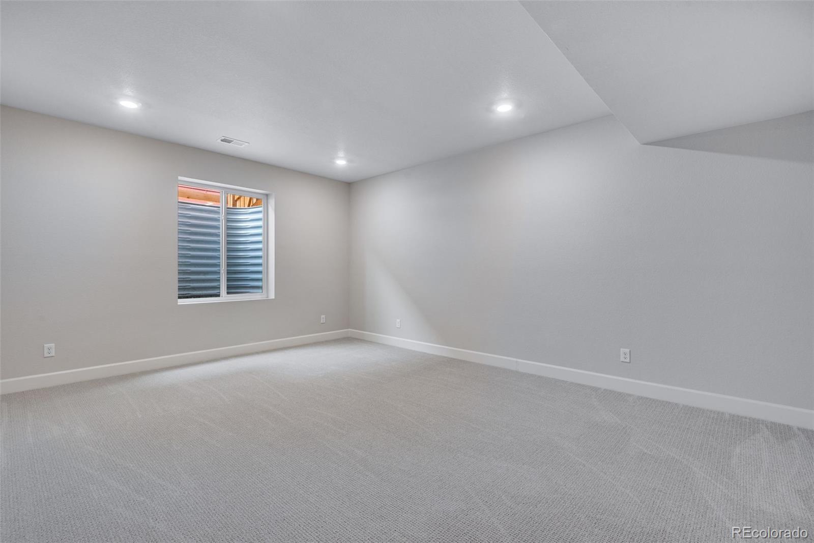 MLS Image #40 for 17824 e 107th place,commerce city, Colorado