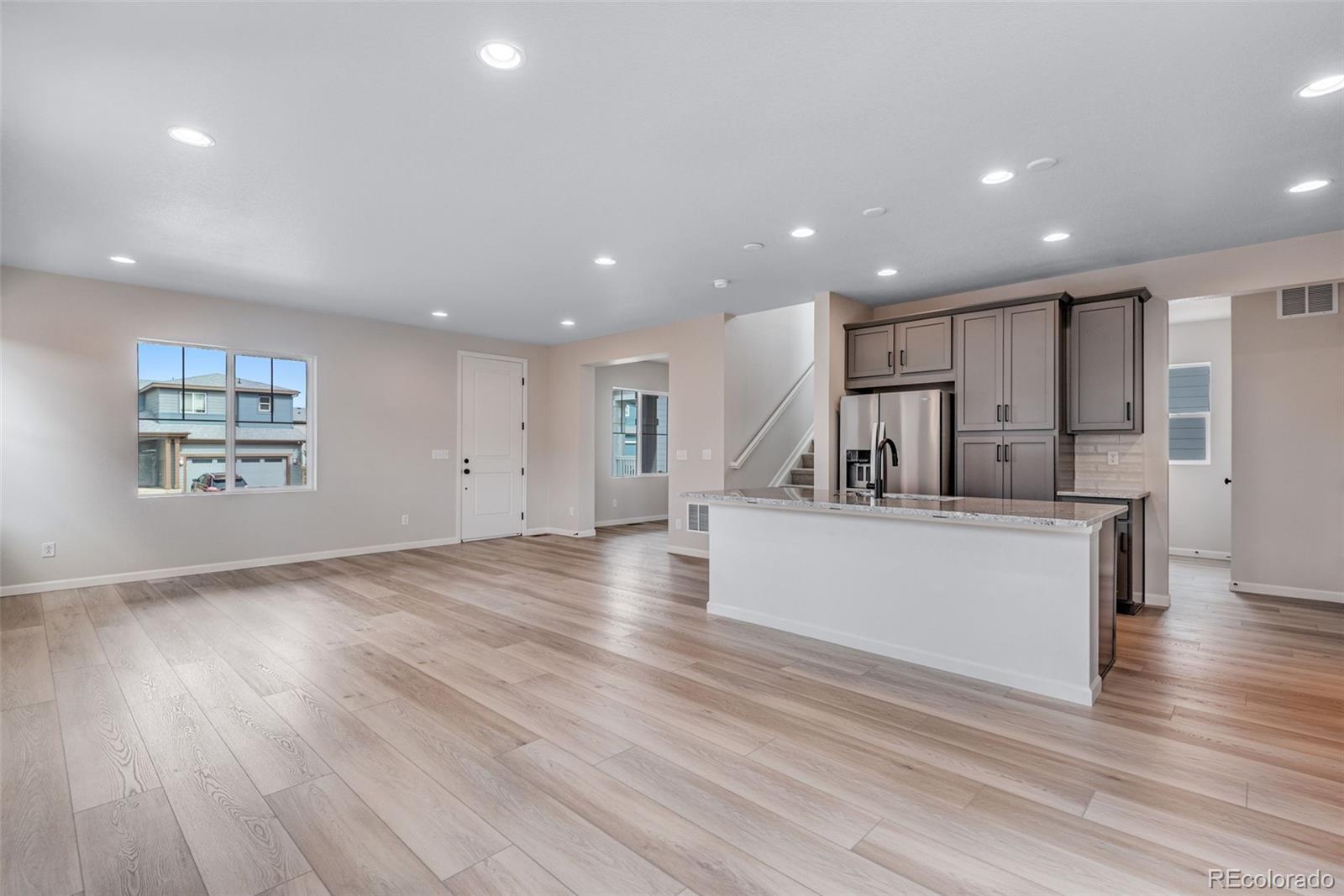 MLS Image #9 for 17824 e 107th place,commerce city, Colorado