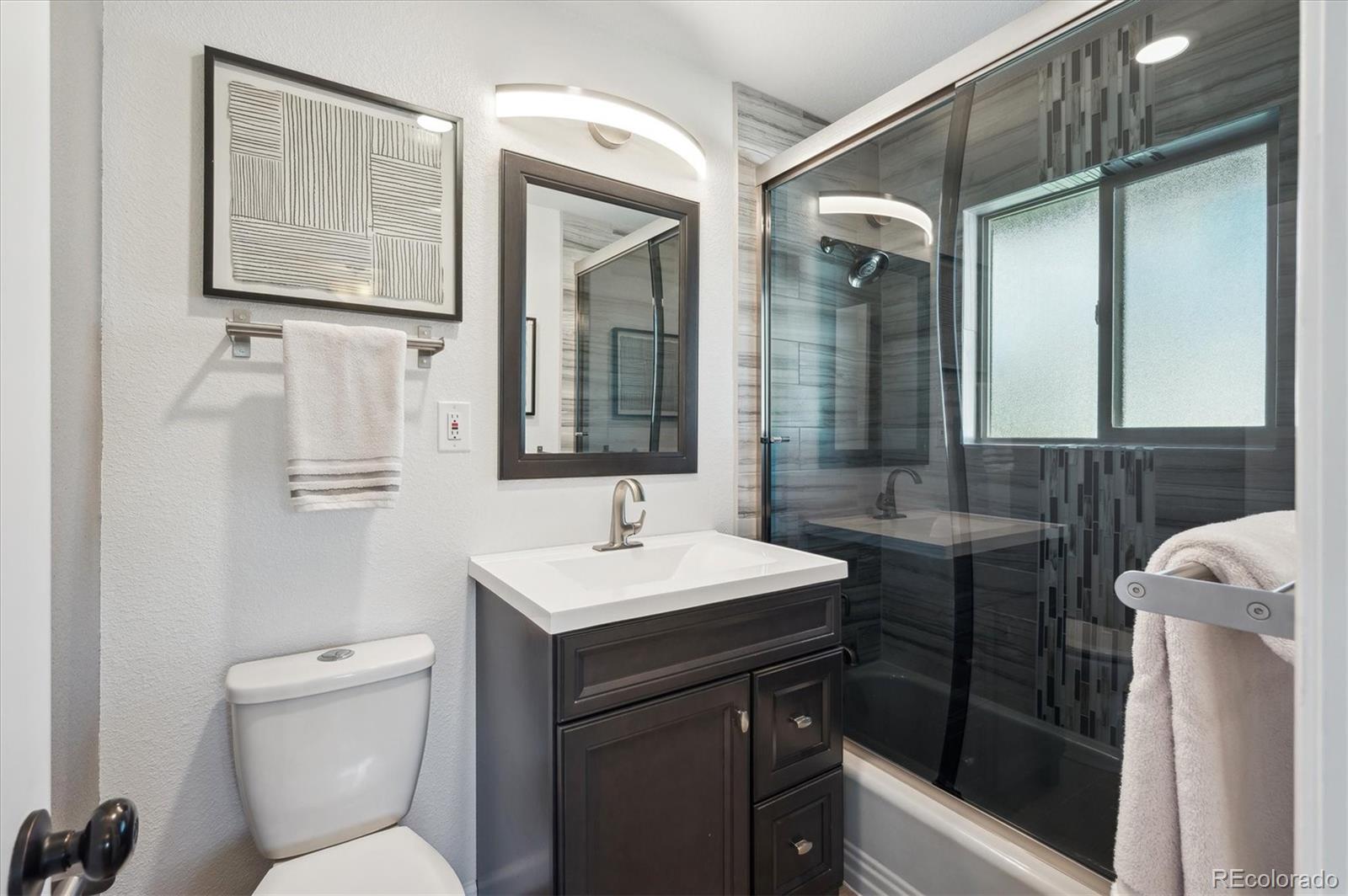 MLS Image #16 for 4625 s huron street,englewood, Colorado