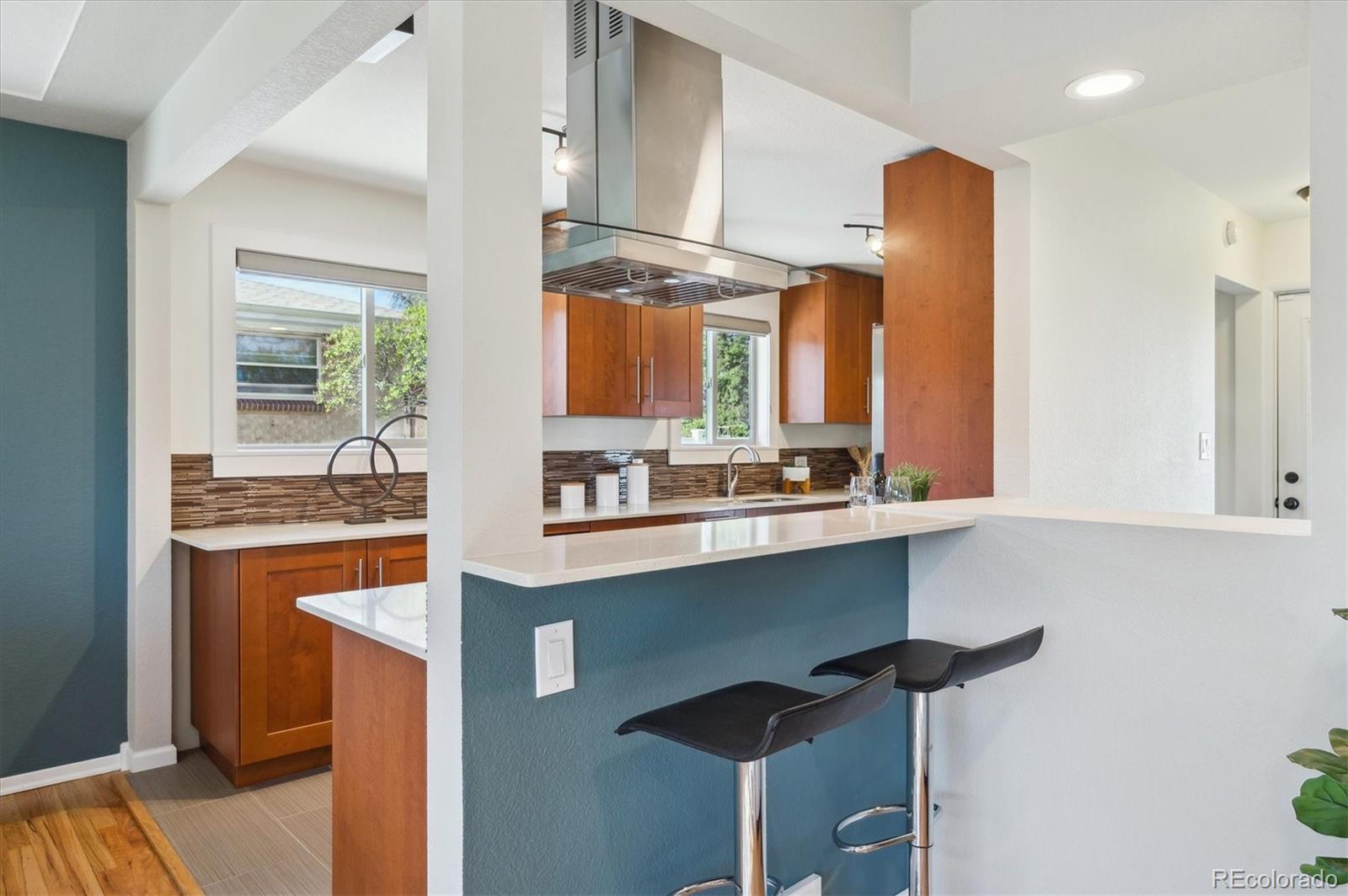 MLS Image #9 for 4625 s huron street,englewood, Colorado