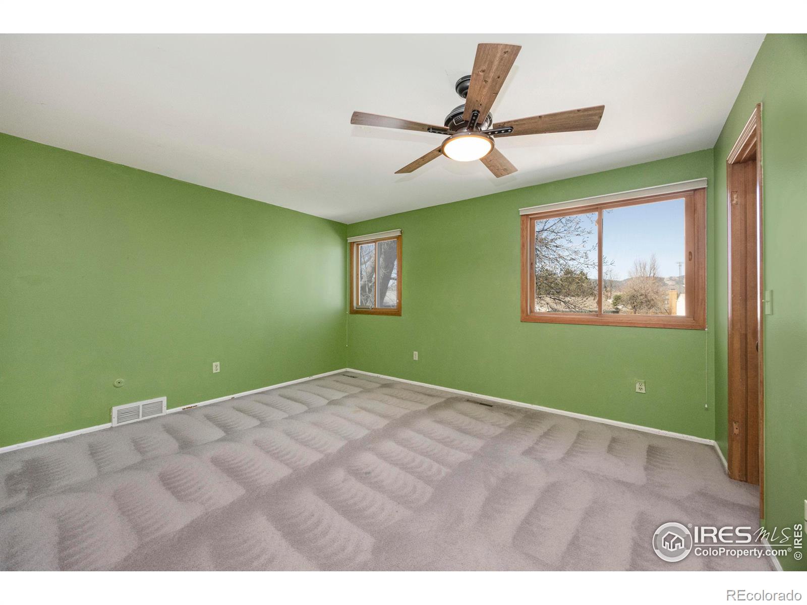MLS Image #25 for 2924  wagonwheel court,fort collins, Colorado
