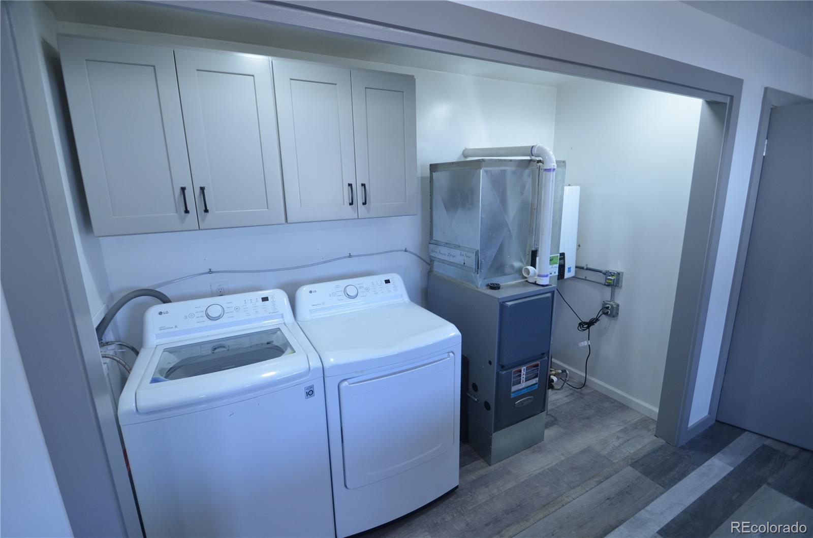 MLS Image #6 for 327  2nd avenue,la salle, Colorado