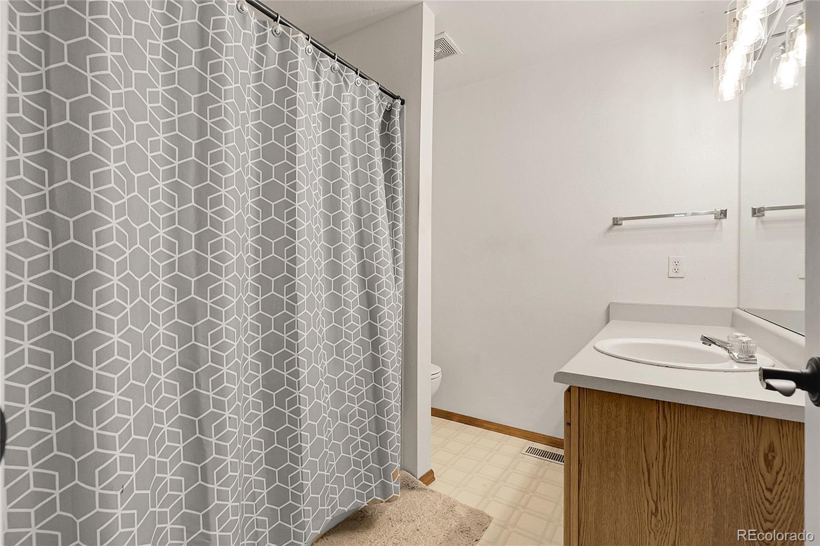 MLS Image #37 for 5126 s malaya way,centennial, Colorado
