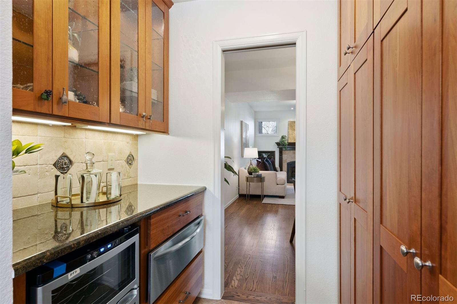 MLS Image #12 for 443  garfield street,denver, Colorado