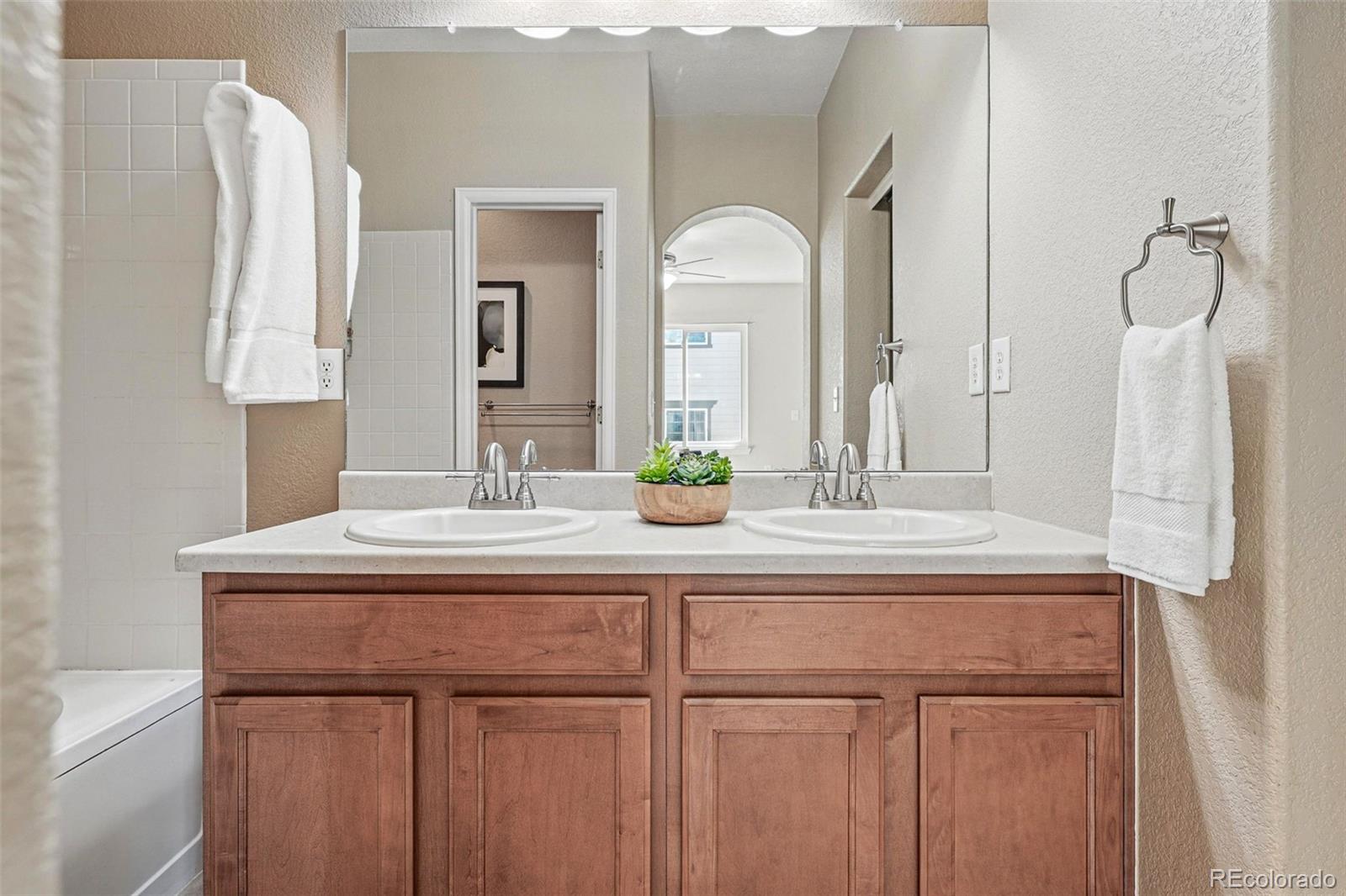 MLS Image #32 for 12925  grant circle a,thornton, Colorado
