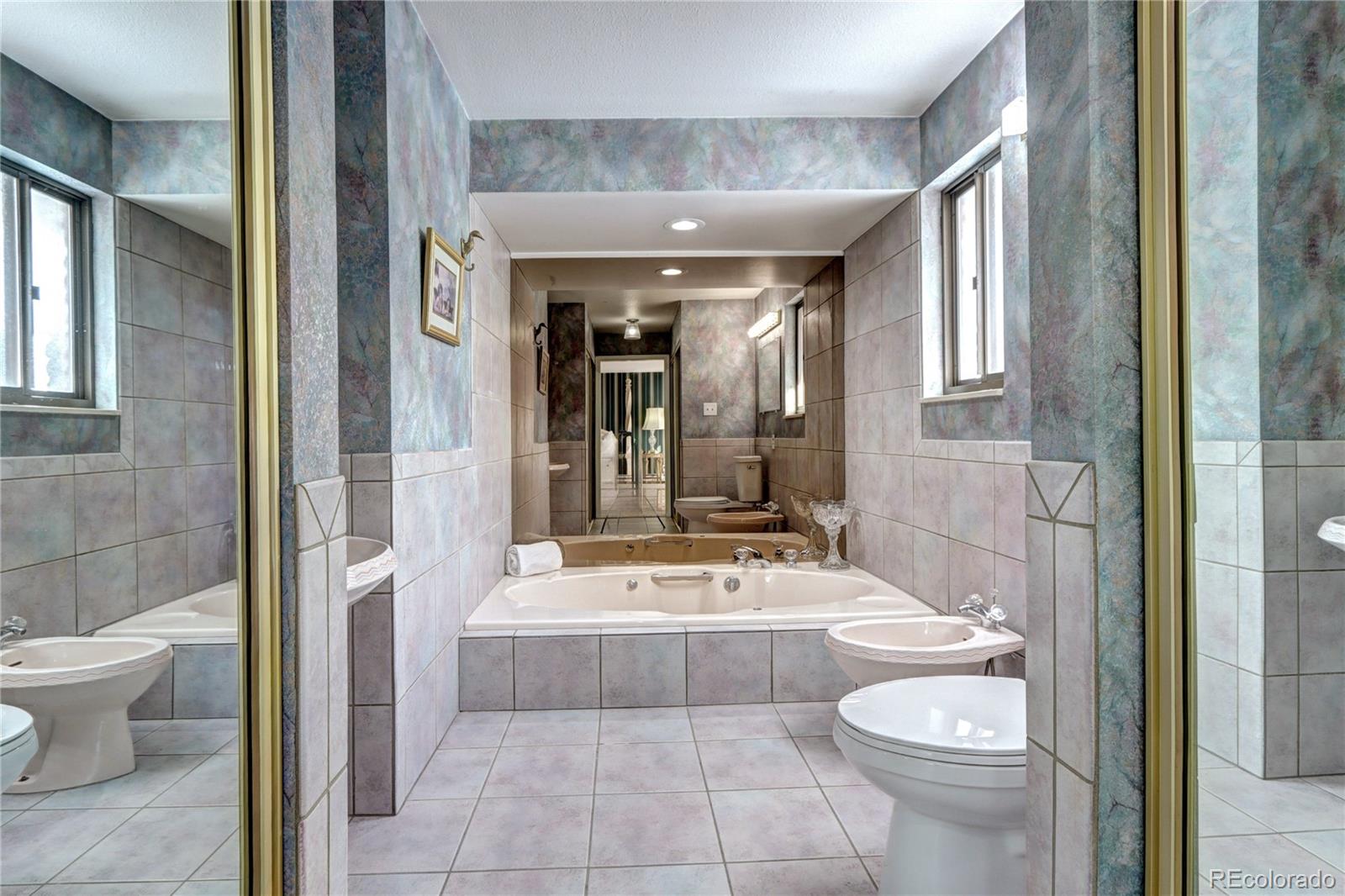 MLS Image #21 for 561  saulsbury street,lakewood, Colorado