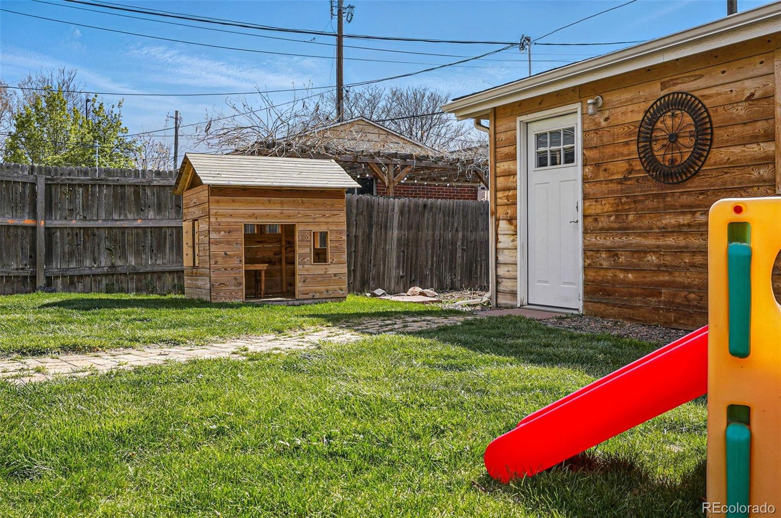 MLS Image #33 for 3415 n vine street,denver, Colorado