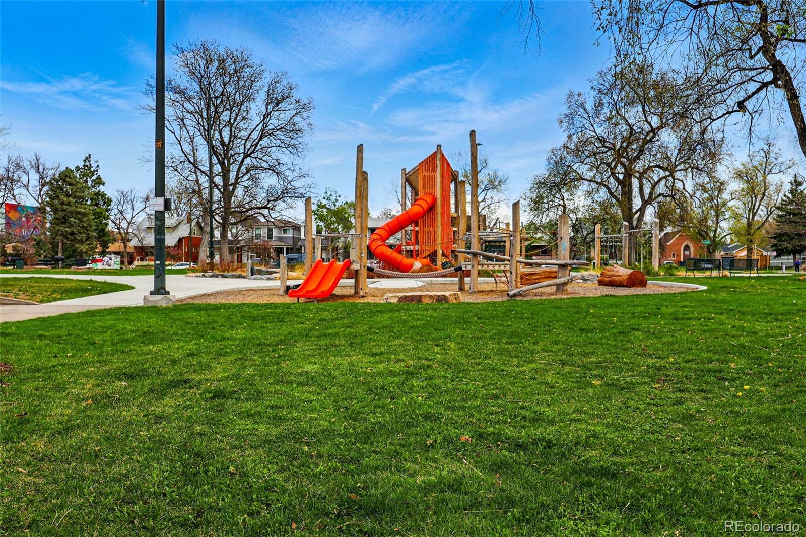 MLS Image #39 for 3415 n vine street,denver, Colorado