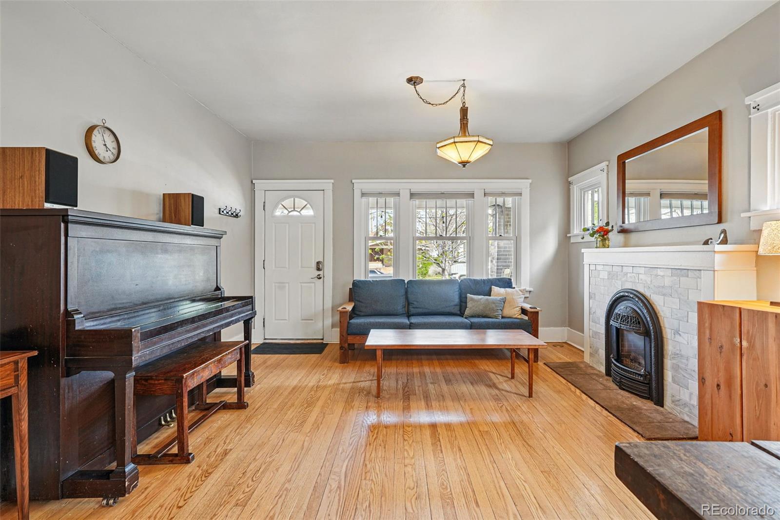 MLS Image #5 for 3415 n vine street,denver, Colorado