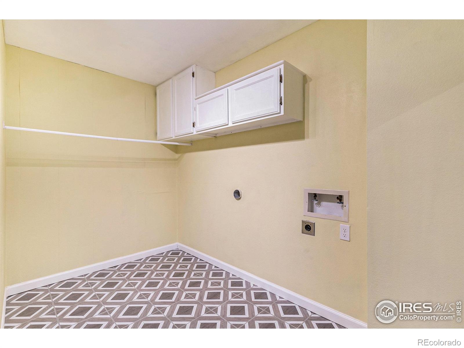 MLS Image #24 for 824  bitterbrush lane,fort collins, Colorado