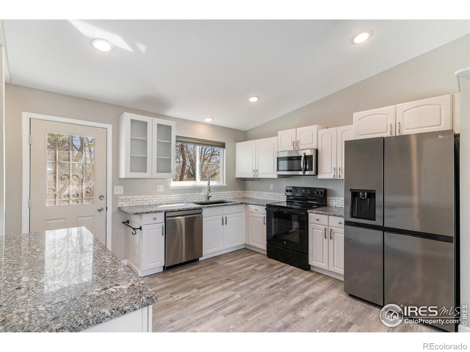 MLS Image #6 for 824  bitterbrush lane,fort collins, Colorado