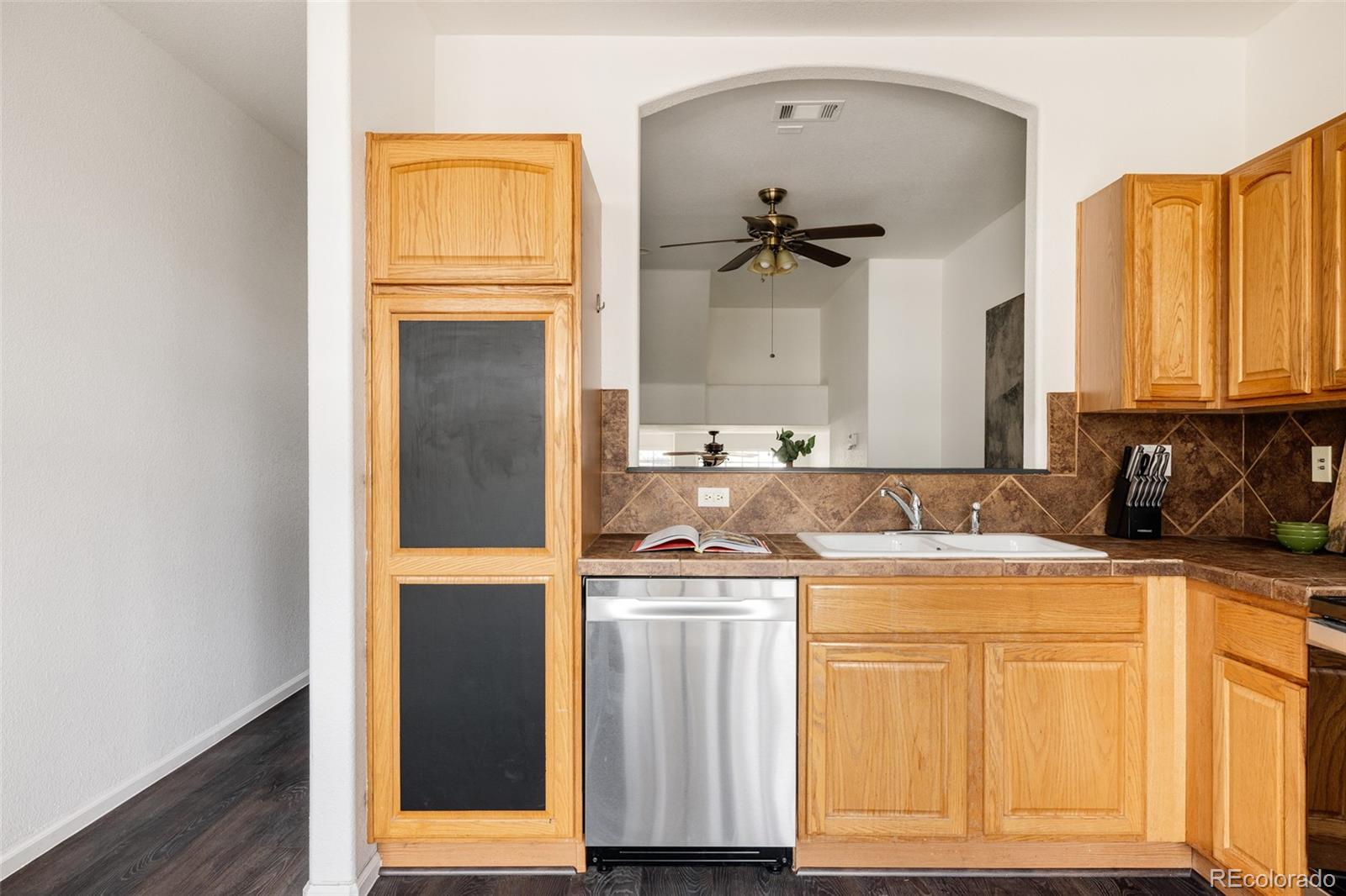 MLS Image #11 for 9852 e idaho street ,aurora, Colorado