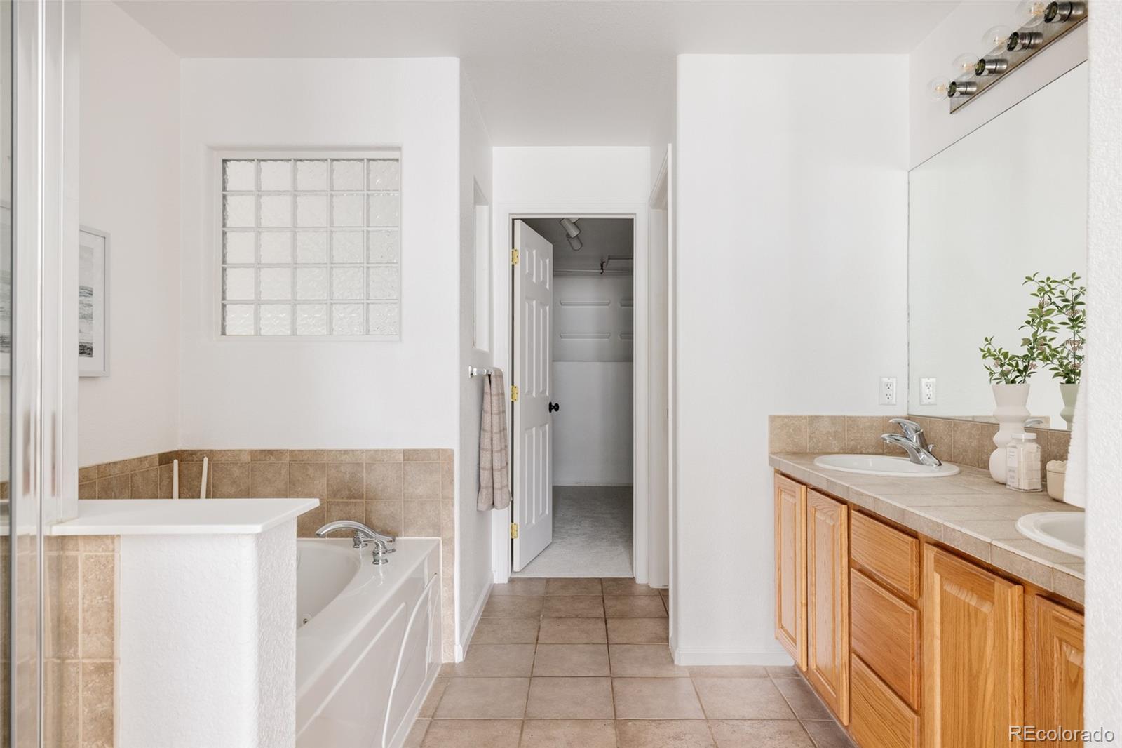 MLS Image #24 for 9852 e idaho street ,aurora, Colorado