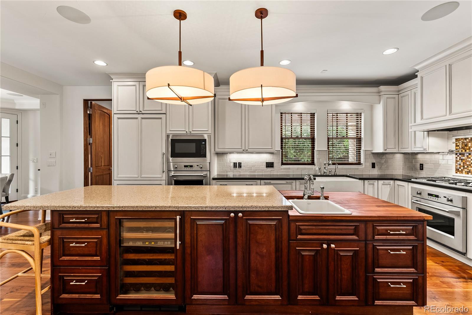 MLS Image #13 for 1027 s fillmore way,denver, Colorado